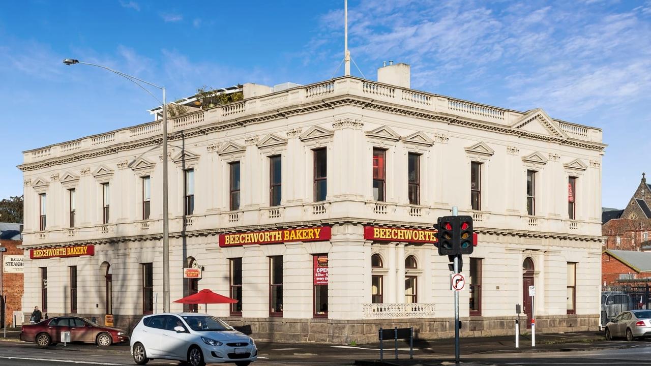 Ballarat Central Beechworth Bakery building up for sale | Herald Sun