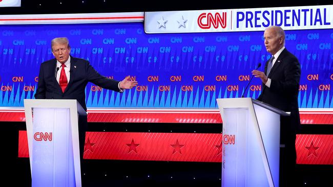 ATLANTA, GEORGIA - JUNE 27: U.S. President Joe Biden (R) and Republican presidential candidate, former U.S. President Donald Trump participate in the CNN Presidential Debate at the CNN Studios on June 27, 2024 in Atlanta, Georgia. President Biden and former President Trump are facing off in the first presidential debate of the 2024 campaign.   Justin Sullivan/Getty Images/AFP (Photo by JUSTIN SULLIVAN / GETTY IMAGES NORTH AMERICA / Getty Images via AFP)