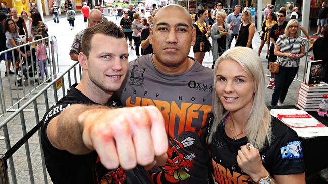 Jeff Horn (left) drew a great crowd to Suncorp Stadium. Picture: Annette Dew