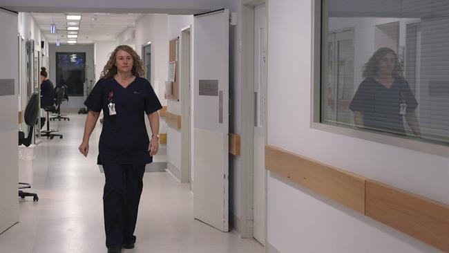 Royal North Shore organ donor co-ordinator Jenny Holman, on the job.