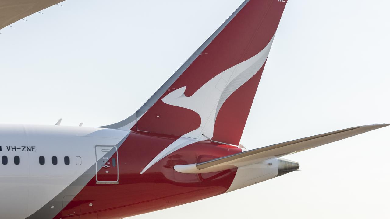 Qantas will keep their headquarters in NSW.