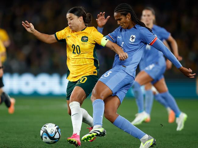 MELBOURNE, AUSTRALIA - JULY 14: Sam Kerr of the Matildas competes for the ball against Wendie Renard of France during the International Friendly match between the Australia Matildas and France at Marvel Stadium on July 14, 2023 in Melbourne, Australia. (Photo by Daniel Pockett/Getty Images)