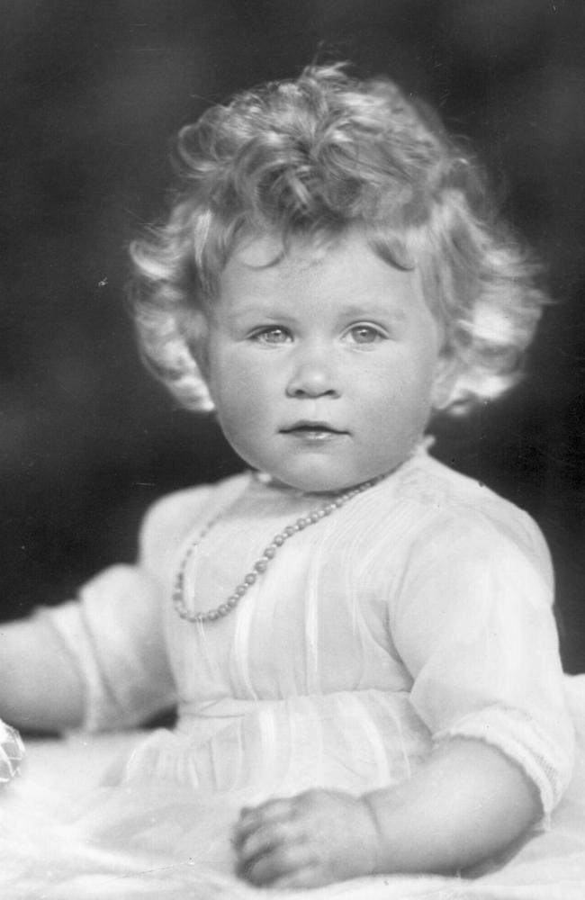 1927: Posing for one of the first of many portraits. Picture: Getty Images