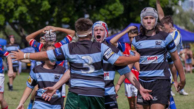 Under-14 and Under-15 finals of the King of the Country rugby union tournament at Gold Coast Eagles Rugby Union Club on Sunday 10 April 2022. Under 14's playing for 3rd place, Bond Pirates (Red) vs Maroochydore Swans. Picture: Jerad Williams