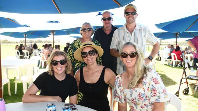 Gayle Cavanagh, Paul Cavanagh, Nathan Cavanagh, Sarah Cavanagh, Rachel Baratta and Lauren Andrew at Moama Bowling Club Echuca Cup. Picture: David Smith