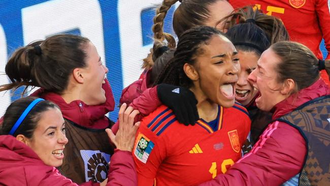 Salma Paralluelo celebrates scoring her team's second goal