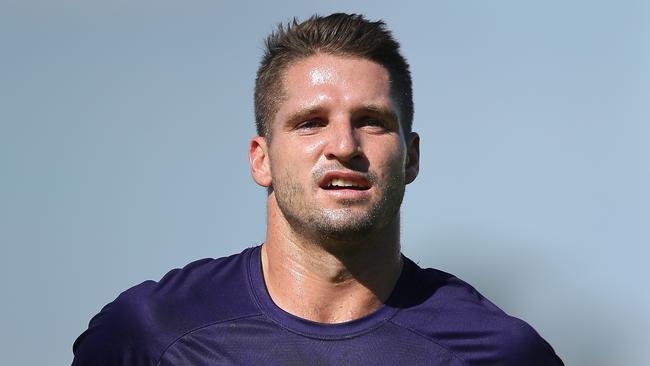 Jesse Hogan warms up before a JLT Series game with Fremantle. Picture: Getty Images. 