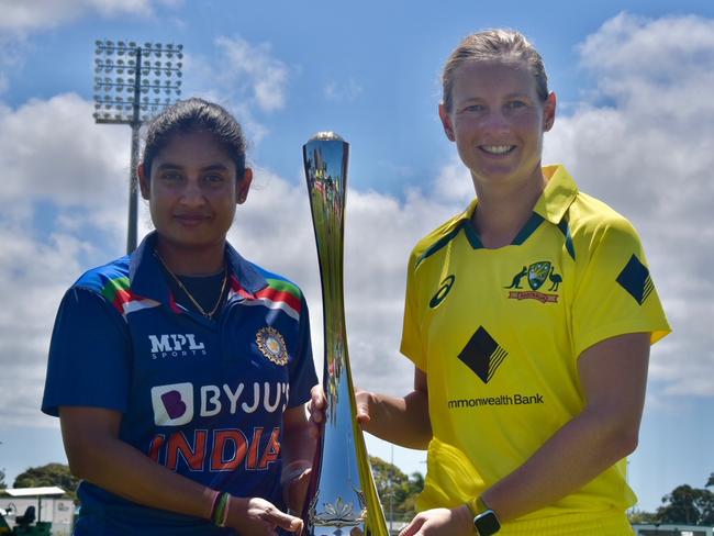 Australia and India will play three ODIs this week. Picture: Matthew Forrest