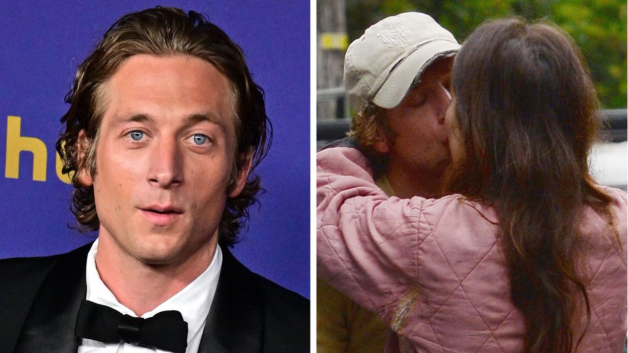 Actor’s PDA with co-star amid split from ex