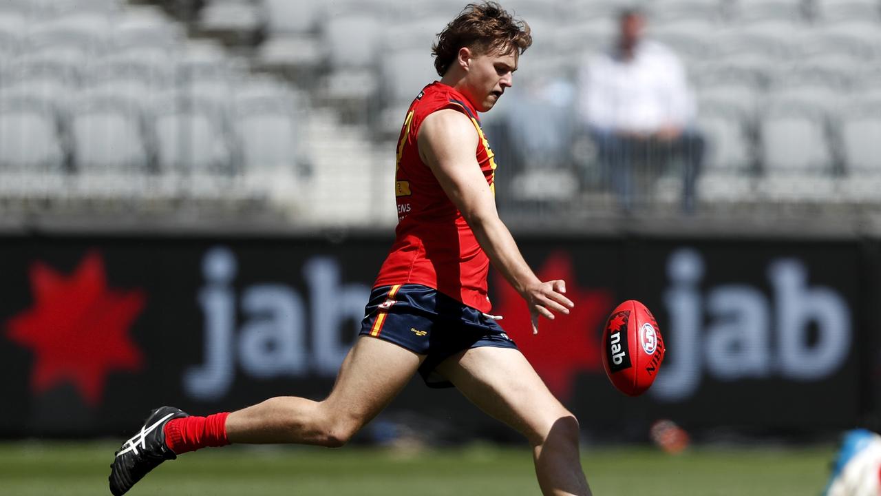 Zac Becker booted three goals in the final term on Sunday. Picture: Dylan Burns/AFL Photos