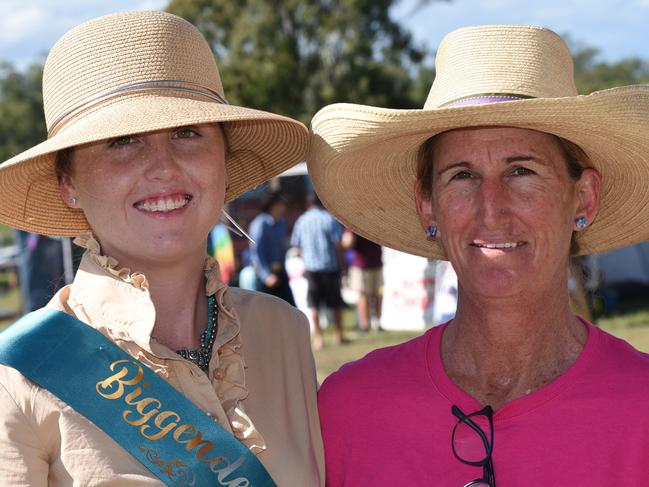 Miss Showgirl Becky Vaughan and Mum Trina at Biggenden Show 2019.