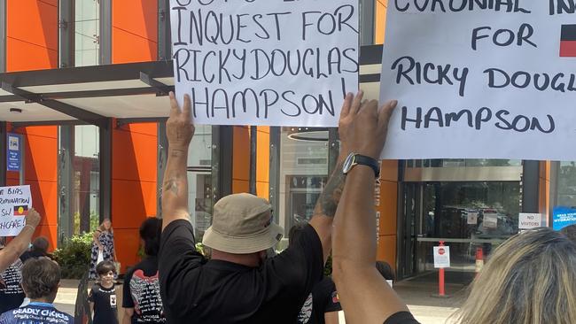 Family and friends rallying together in front of the Dubbo Base Hospital after Kamilaroi-Dunghutti man Ricky "Dougie" Hampson Junior death.