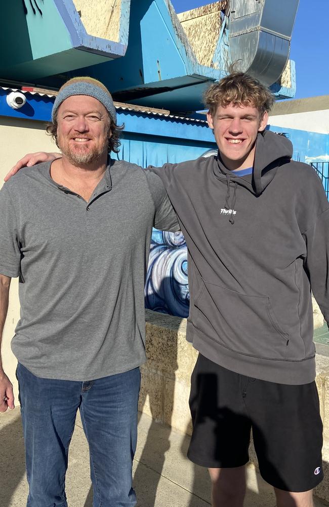 Rocco with Luc Longley.