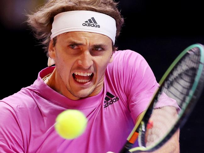 DUBAI, UNITED ARAB EMIRATES - DECEMBER 23: Alexander Zverev of Hawks in action against Andreas Sheppi of Eagles during day five of the World Tennis League at Coca-Cola Arena on December 23, 2022 in Dubai, United Arab Emirates. (Photo by Christopher Pike/Getty Images)