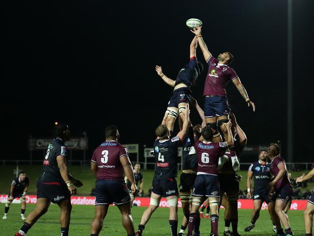 SYDNEY, AUSTRALIA - JULY 10: General view of a layout during the round 2 Super Rugby AU match between the Rebels and the Reds at Brookvale Oval on July 10, 2020 in Sydney, Australia. (Photo by Mark Metcalfe/Getty Images)