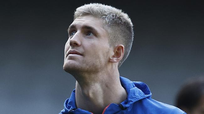 MELBOURNE, AUSTRALIA - AUGUST 03: Tim English of the Bulldogs looks on during a Western Bulldogs AFL training session at Marvel Stadium on August 03, 2023 in Melbourne, Australia. (Photo by Daniel Pockett/Getty Images)