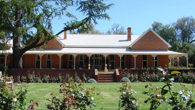 Part of the AFA portfolio, the Boonoke Station homestead, in the southern NSW Riverina near Deniliquin.