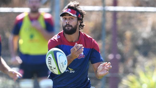 Karmichael Hunt’s abrasive style can lead Reds to victory in Apia.