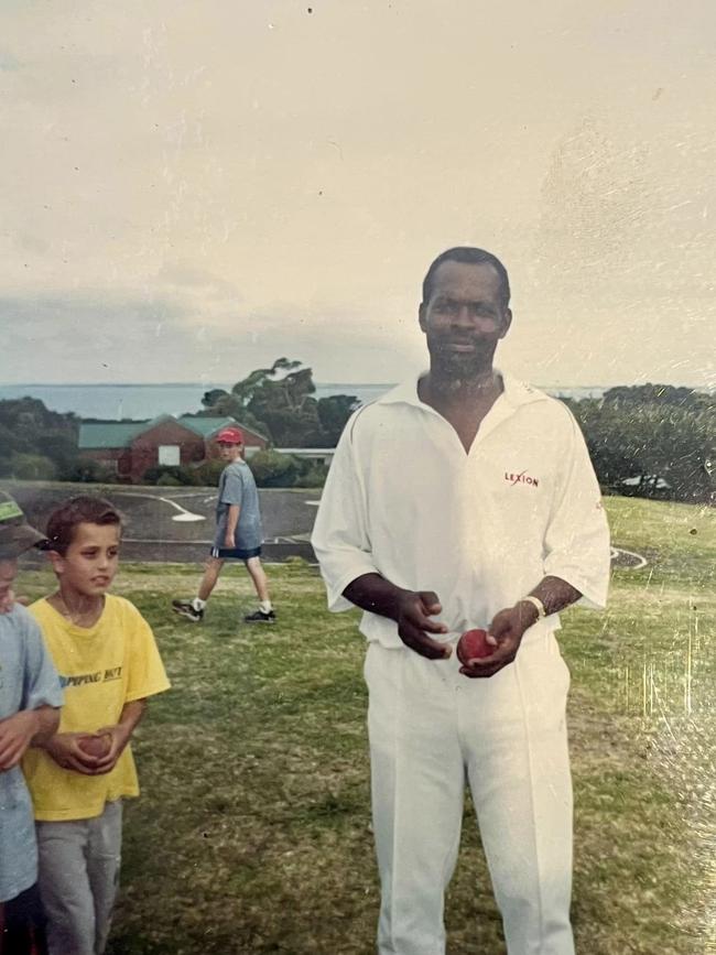 Collis King played for Flinders in 2000-01.