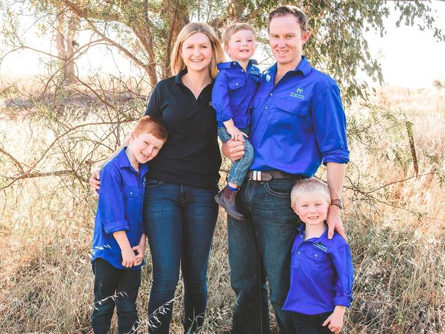 Kerry and Peter Yelland with their children Harry, nine, Sam, six, and George, four. Mrs Yelland was killed in a freak accident as the family was driving home to Parkes. Picture: Supplied