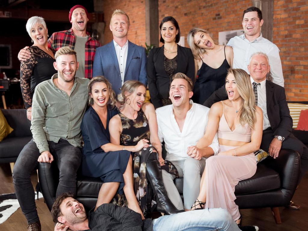 Andrew (bottom) with the rest of the MAFS season 1 cast.