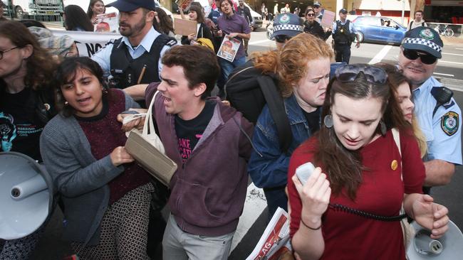 Students protest outside the office of the Prime Minister Malcolm Turnbull against university fee increases. (Pic: Renee Nowytarger/The Australian)