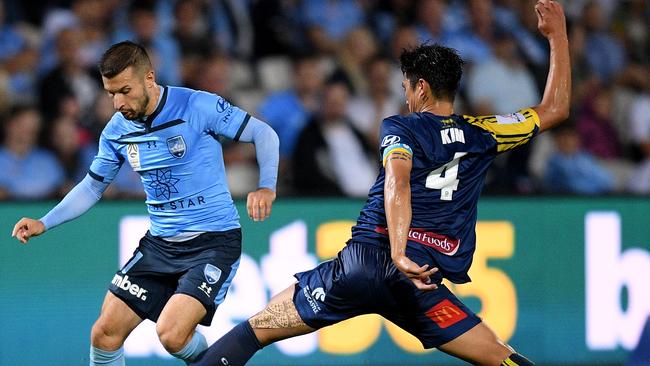 Kosta Barbarouses in action for Sydney FC in the match against the Mariners on Saturday night. Pic: AAP/Dan Himbrechts.