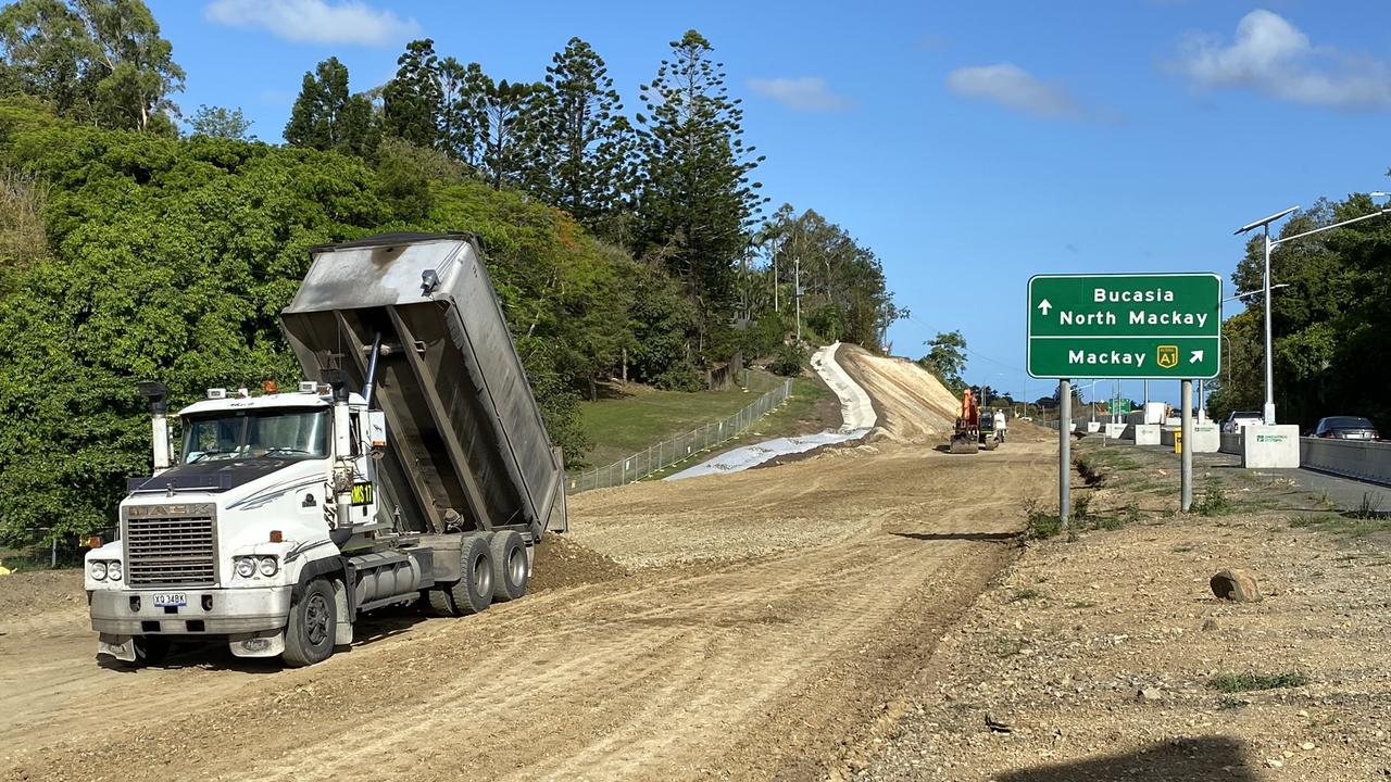 Widening works along the Bruce Highway near Phillip St, Mount Pleasant. Picture: Department of Transport and Main Roads