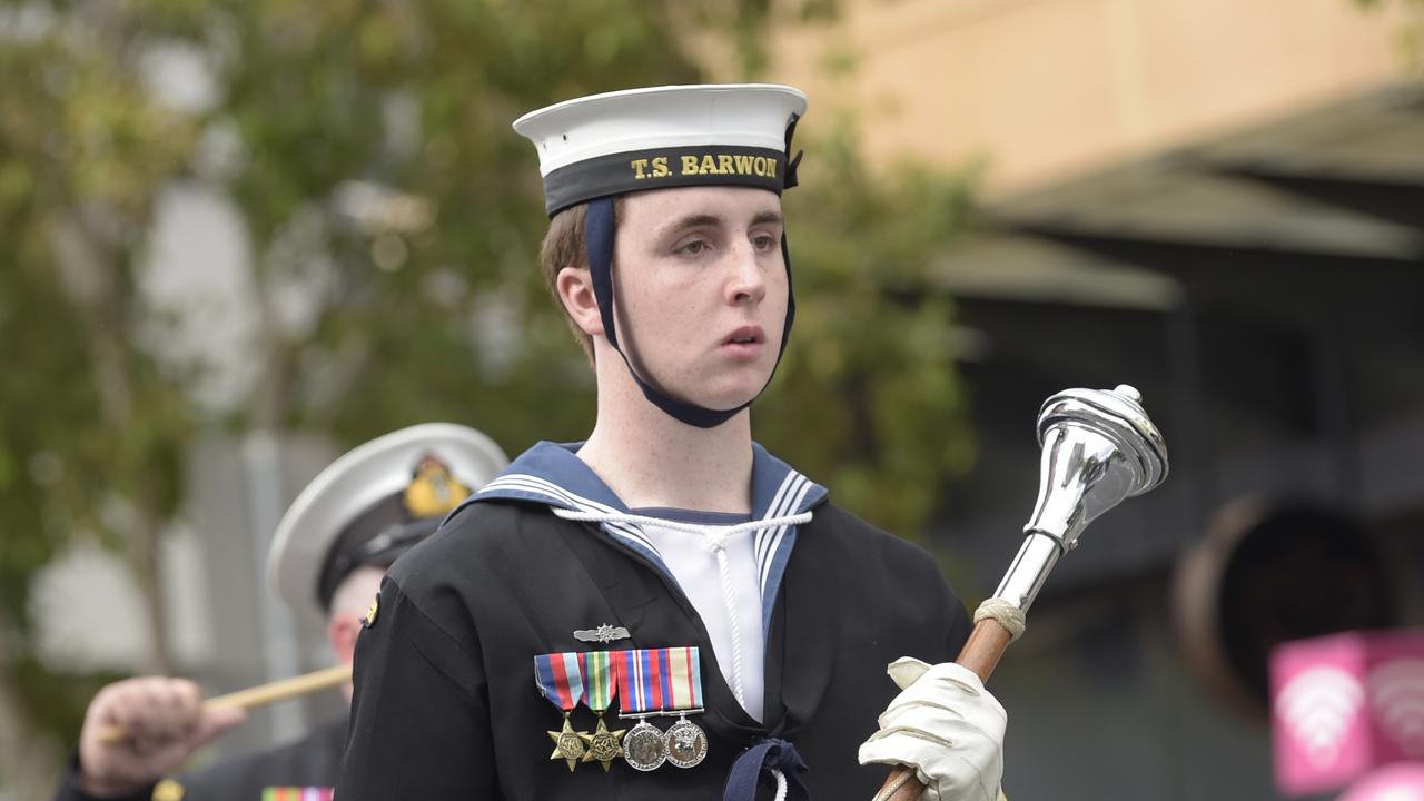 Geelong ANZAC Day: Region gathers to commemorate | Herald Sun