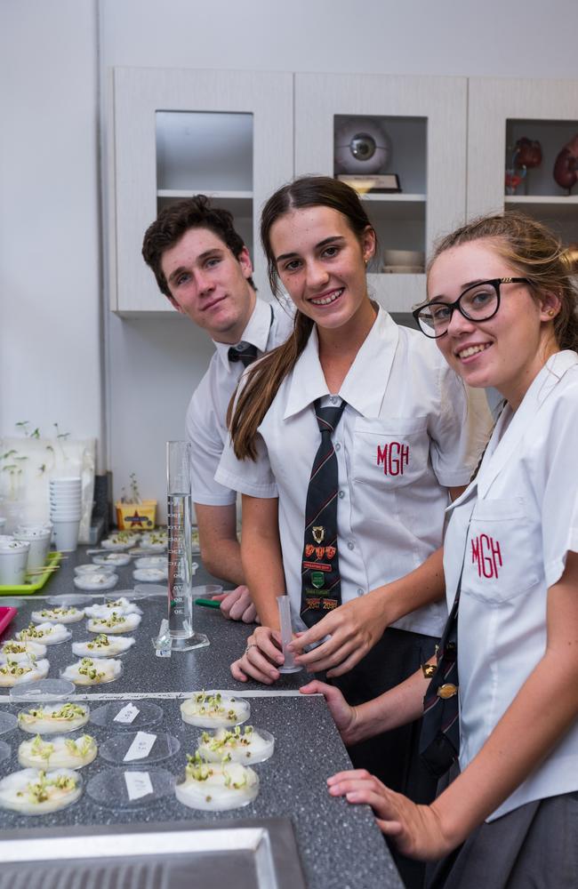 Mt Gravatt State High School Year 12 students in 2018.