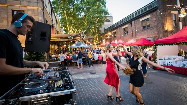 Live music at Christmas in The Rocks. Picture: Anna Kucera