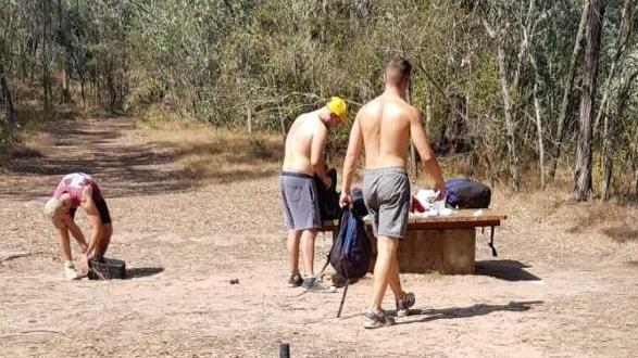 Marine Rescue volunteers have had to extinguish a campfire that was lit in the Marramarra National Park during a total fire ban on Saturday, Jan 4.