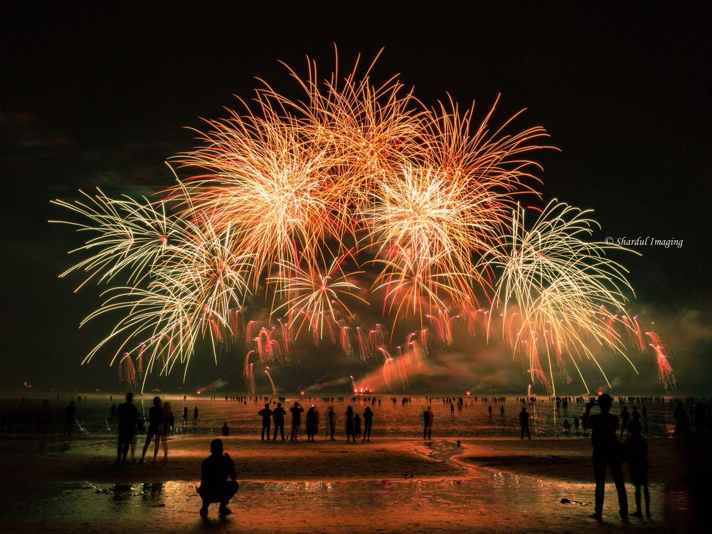 The Mindil Beach fireworks on Territory Day. Picture: Shardul Bhardwaj