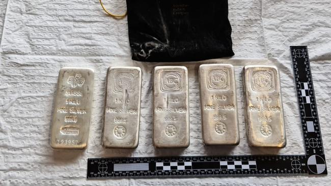 During the search police found five one-kilogram silver ingots.