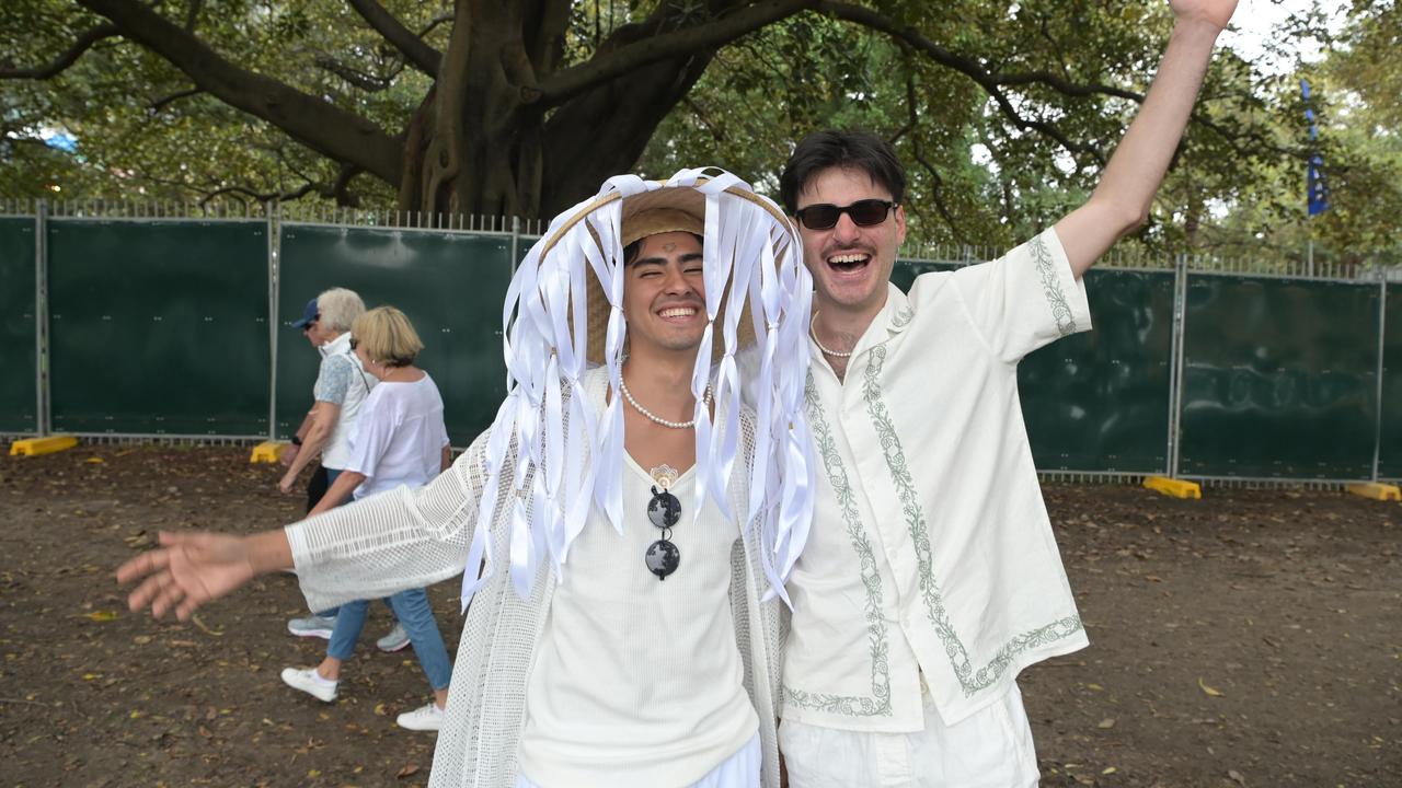 Though one man had a more festive approach to sun safety. Picture: NCA NewsWire / Flavio Brancaleone