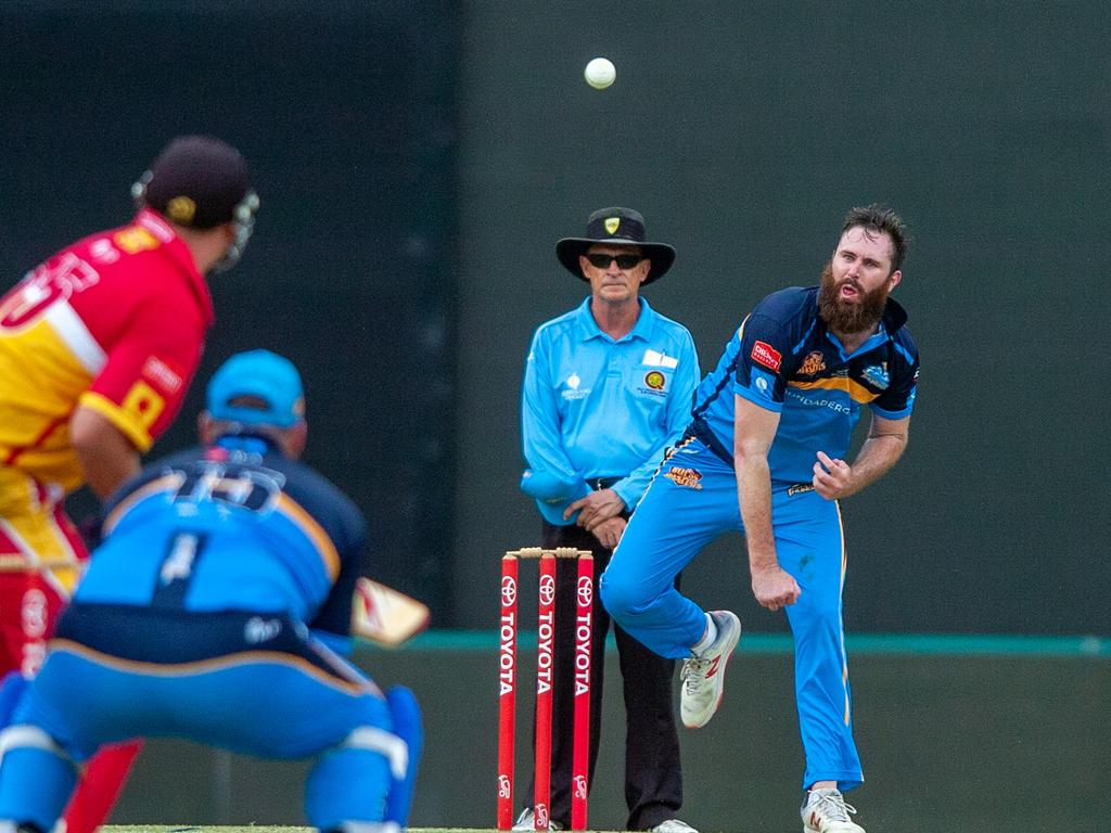 Corey Galloway in action for the Gold Coast Thunder at the Bulls Masters Country Challenge Twenty20 cricket final at the Gabba on Sunday, January 19. Picture: Bob Jones