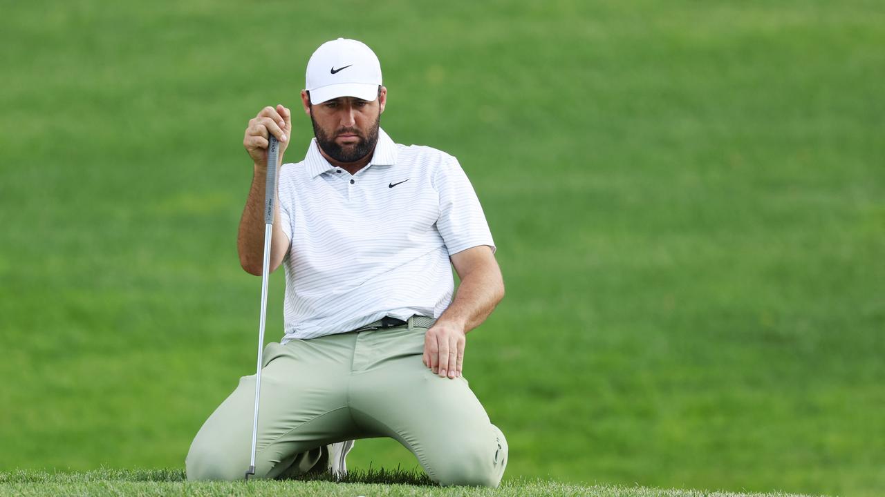 LOUISVILLE, KENTUCKY - MAY 16: Scottie Scheffler of the United States prepares to putt on the 15th green during the first round of the 2024 PGA Championship at Valhalla Golf Club on May 16, 2024 in Louisville, Kentucky. Patrick Smith/Getty Images/AFP (Photo by Patrick Smith / GETTY IMAGES NORTH AMERICA / Getty Images via AFP)