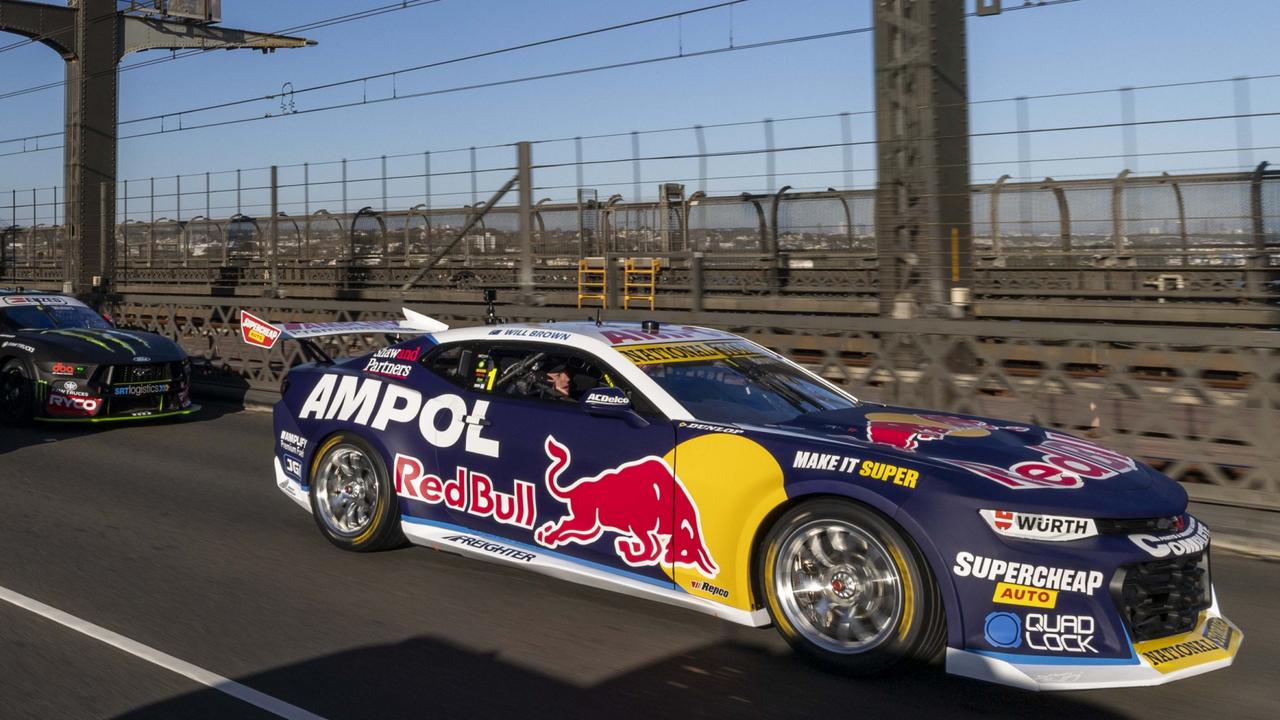 Police escort, Aussie icon: Champ’s Supercars title defence underway