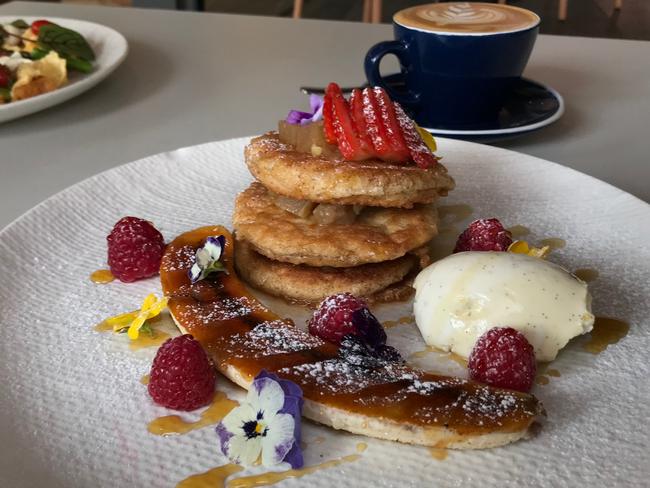 Avenue on George’s Apple Pie French Toast. Picture: Jenifer Jagielski