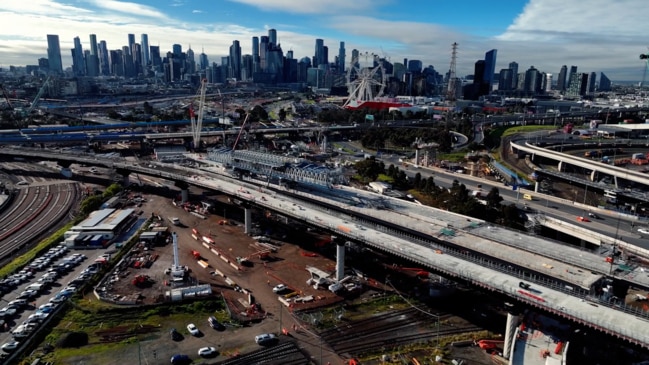 Elevated road for West Gate Tunnel project