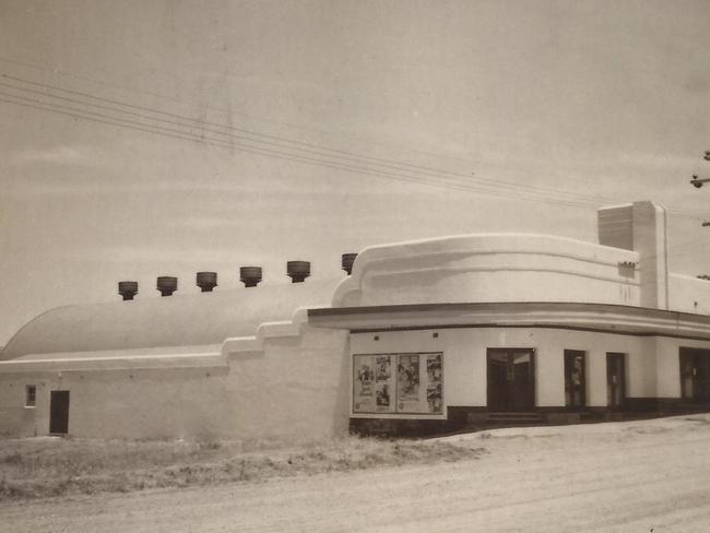 Terrigal Jewel 1952 (Picture: Les Tod Collection)