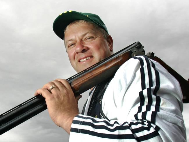 13/03/2006. Shooting pics from the range at Lillydale. Russell Mark.