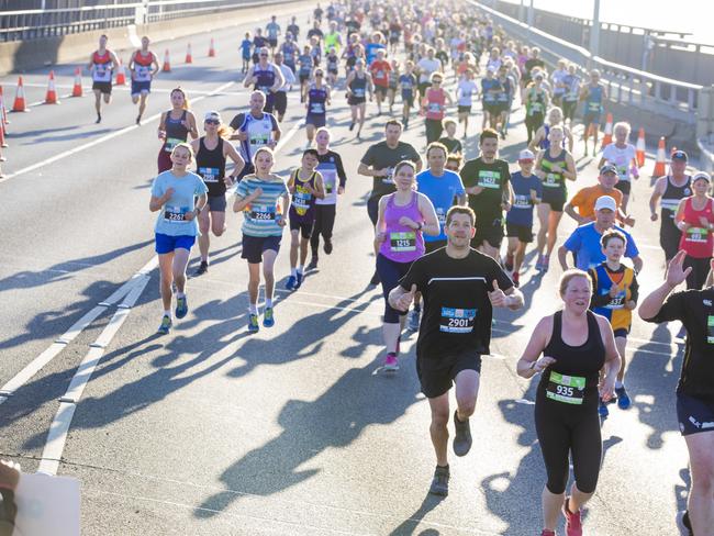 Run the Bridge Fun Run 2020 across Tasman Bridge. Picture: RICHARD JUPE