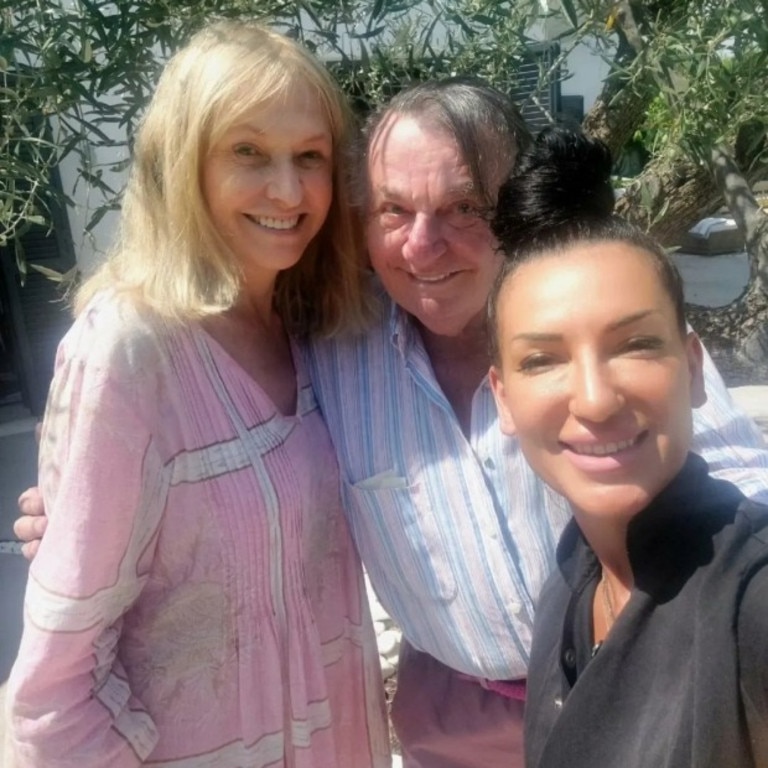 Barry Humphries – who has died at the age of 89 – had his final picture with two fans. Picture: Penelope Spa &amp; Wellness / Instagram