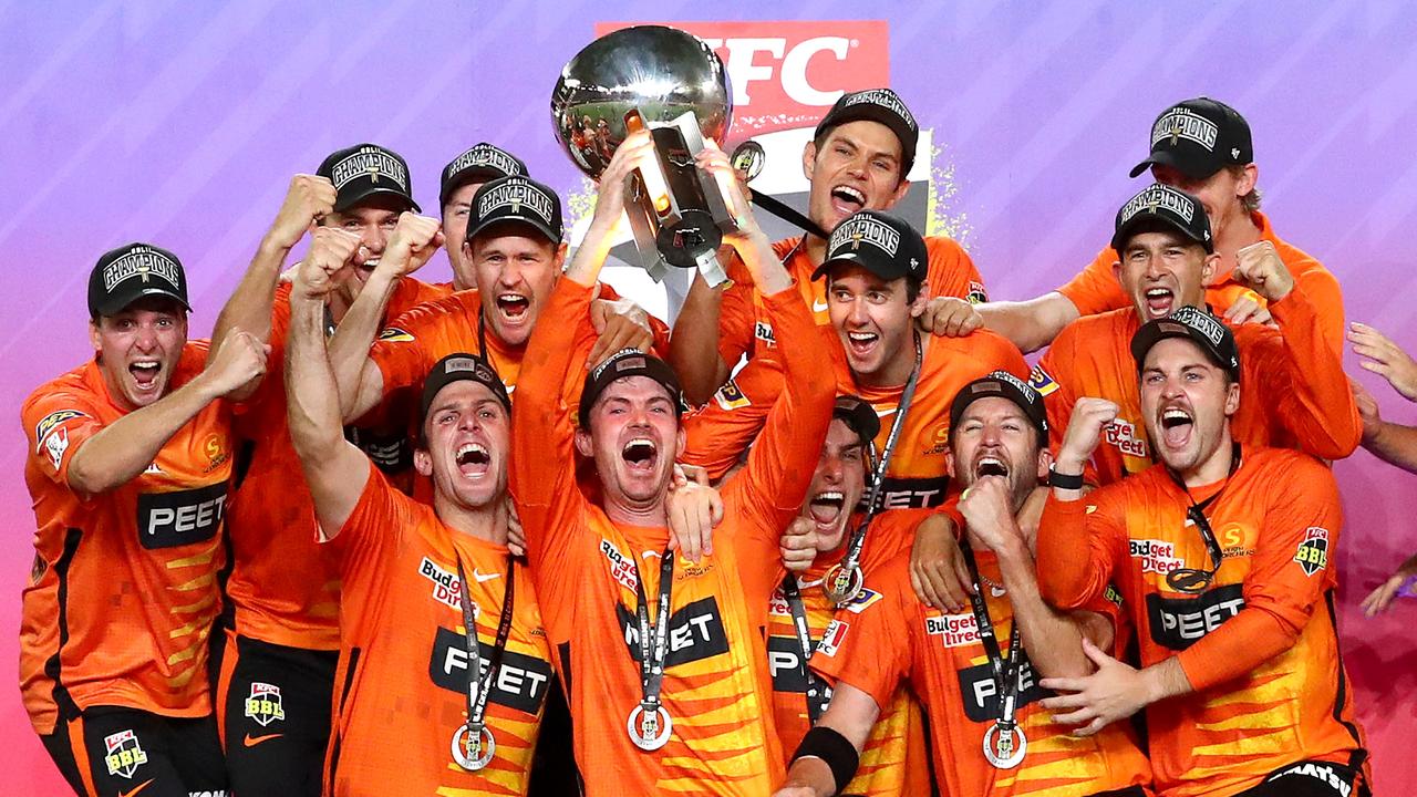 MELBOURNE, AUSTRALIA - JANUARY 28: The Perth Scorchers celebrate winning BBL 11 during the Men's Big Bash League match between the Perth Scorchers and the Sydney Sixers at Marvel Stadium, on January 28, 2022, in Melbourne, Australia. (Photo by Kelly Defina/Getty Images) *** BESTPIX ***