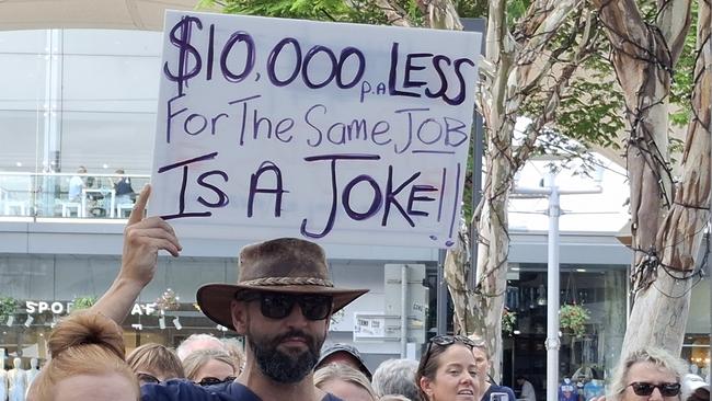 Fed-up nurses and midwives from Coffs Harbour and surrounds rallied in the Coffs Harbour city centre on November 13.