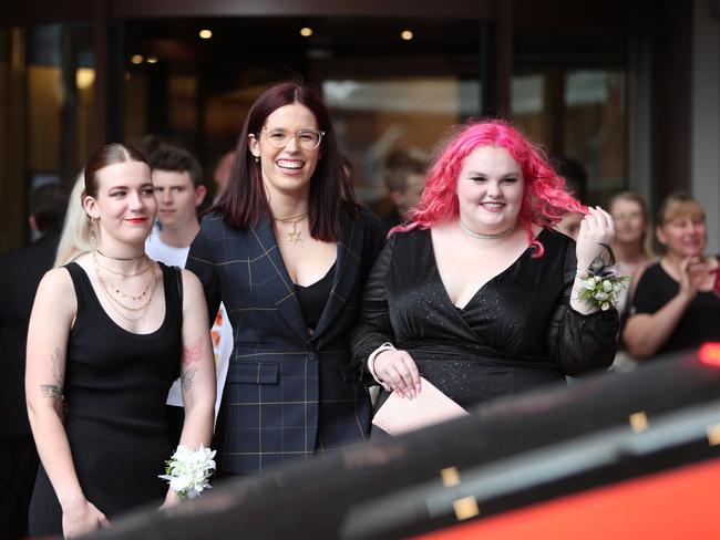 Isabella Potter, Lara Scuri and Ella Tyson-Davies. Picture: Sue Graham