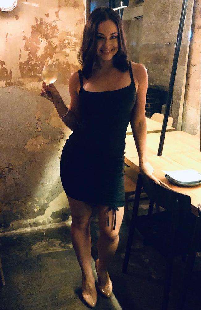 The short-term stay property manager said she feels so much more confident and happy after achieving her fitness goals.