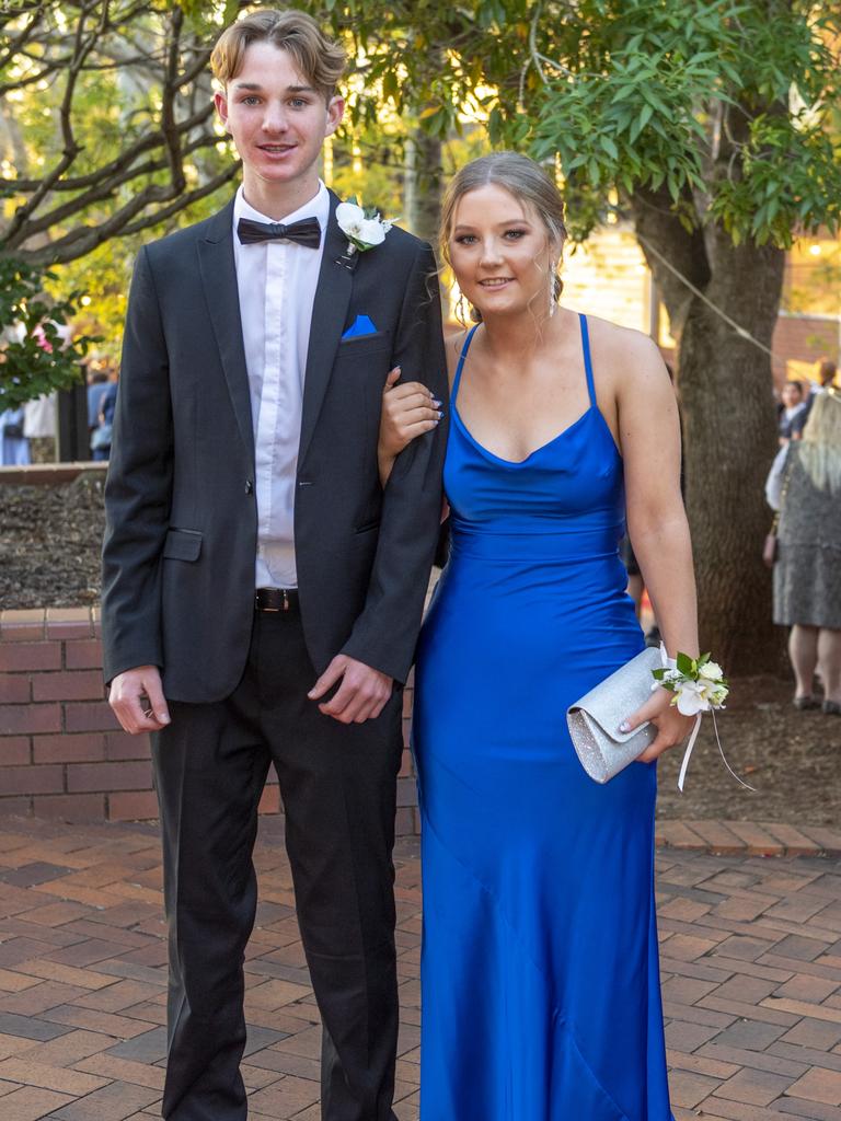 Toowoomba school formal photos: Fairholme College formal 2021 | The ...