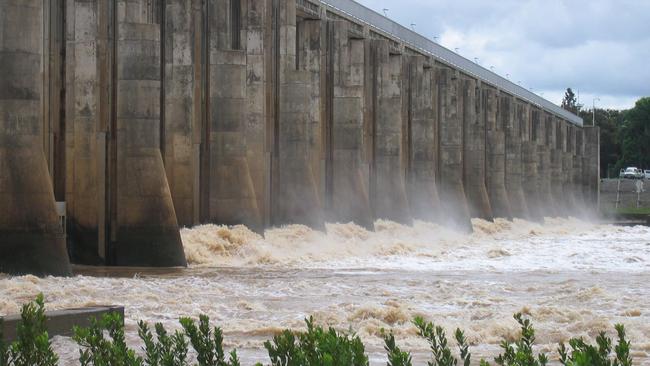 A minor river flow through the Fitzroy River Barrage creates a perfect picture.